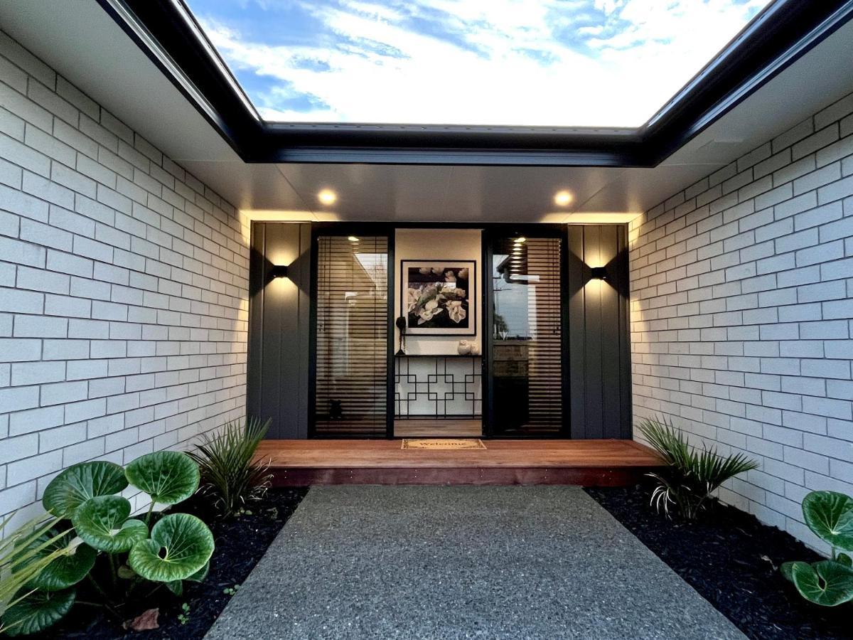 Luxury Villa, Central, Golf And Cafes - By Kosh Bnb Hamilton Exteriör bild